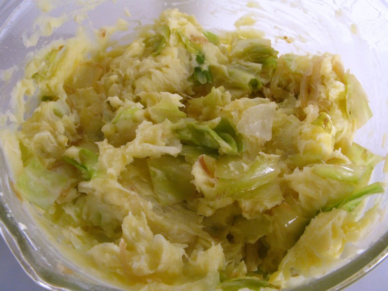 Slow-Cooker Corned Beef & Cabbage with Colcannon: Mixing the Cabbage & Onion